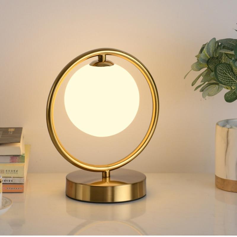 Lustre de luxe à 8 branches en cristal + une tête d'éclairage