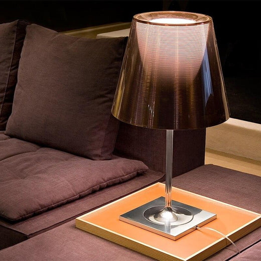Lampe de chevet abat-jour en verre de couleur