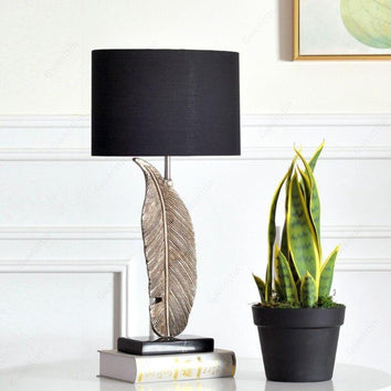 Lampe de table rétro à plumages