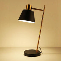 Lampe de bureau design sublime en métal